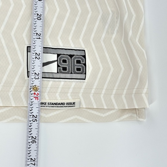 Nike Standard‎ Issue Fly Basketball Tank Top Women's V-Neck Sleeveless XS NEW - Picture 13 of 16